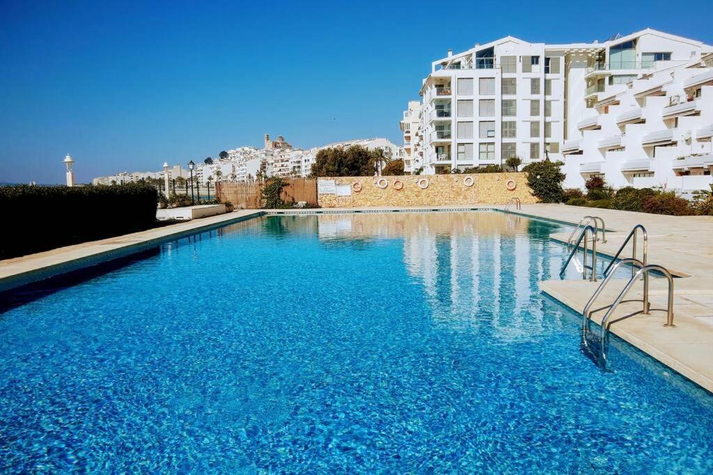 Beachfront Apt! Ac - Pool - Parking Leilighet Altea Eksteriør bilde
